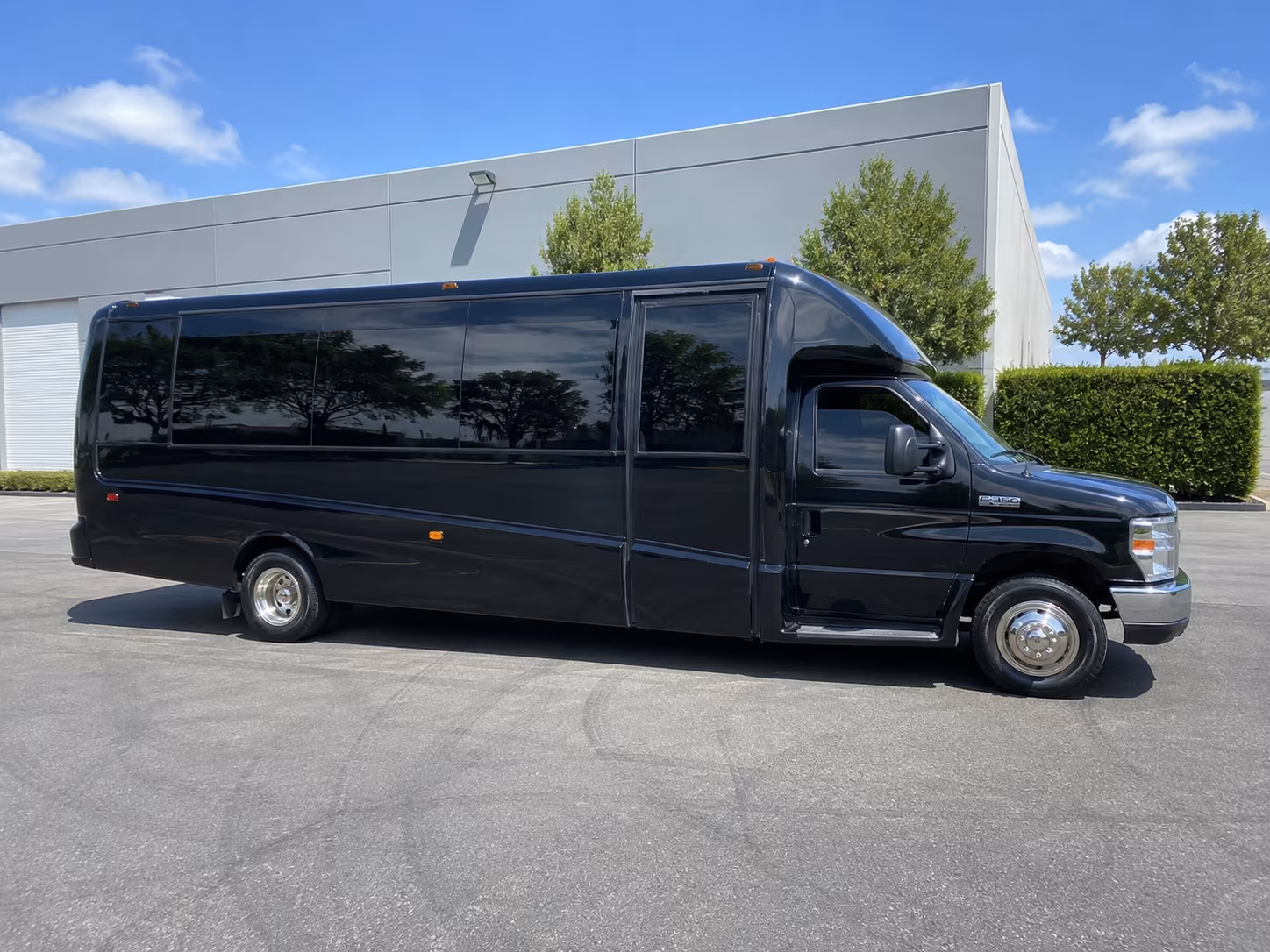 affordable victorville prom party bus prices split across your group