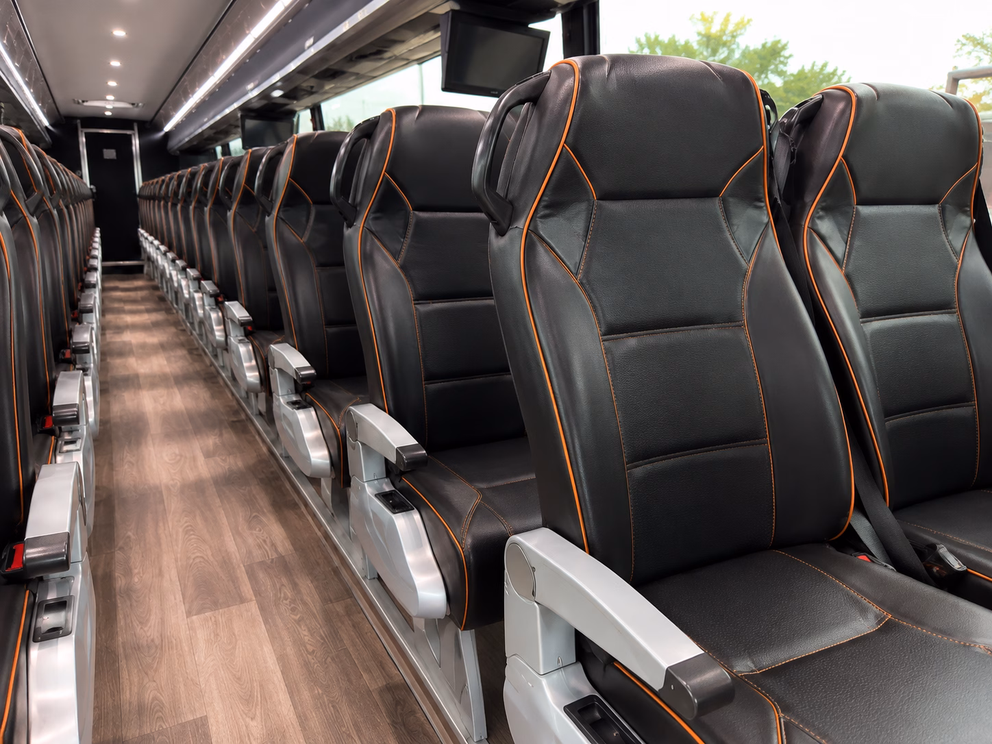 victorville construction and film crew shuttle buses